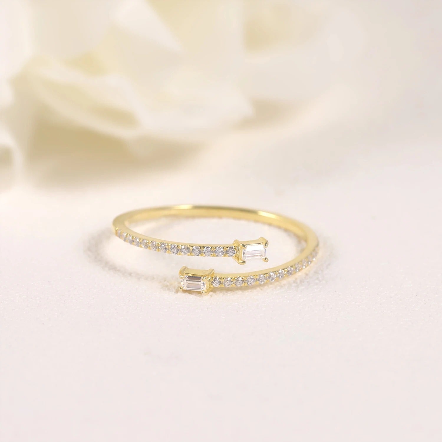 925 Sterling Silver Moissanite Open Ring – Minimal Wedding Band & Stacking Ring